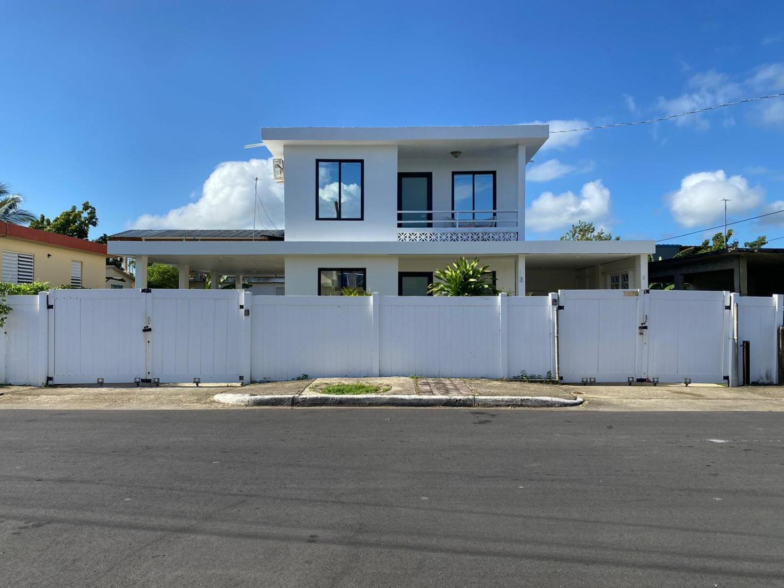 Vila Tropical Getaway Aguadilla Exteriér fotografie