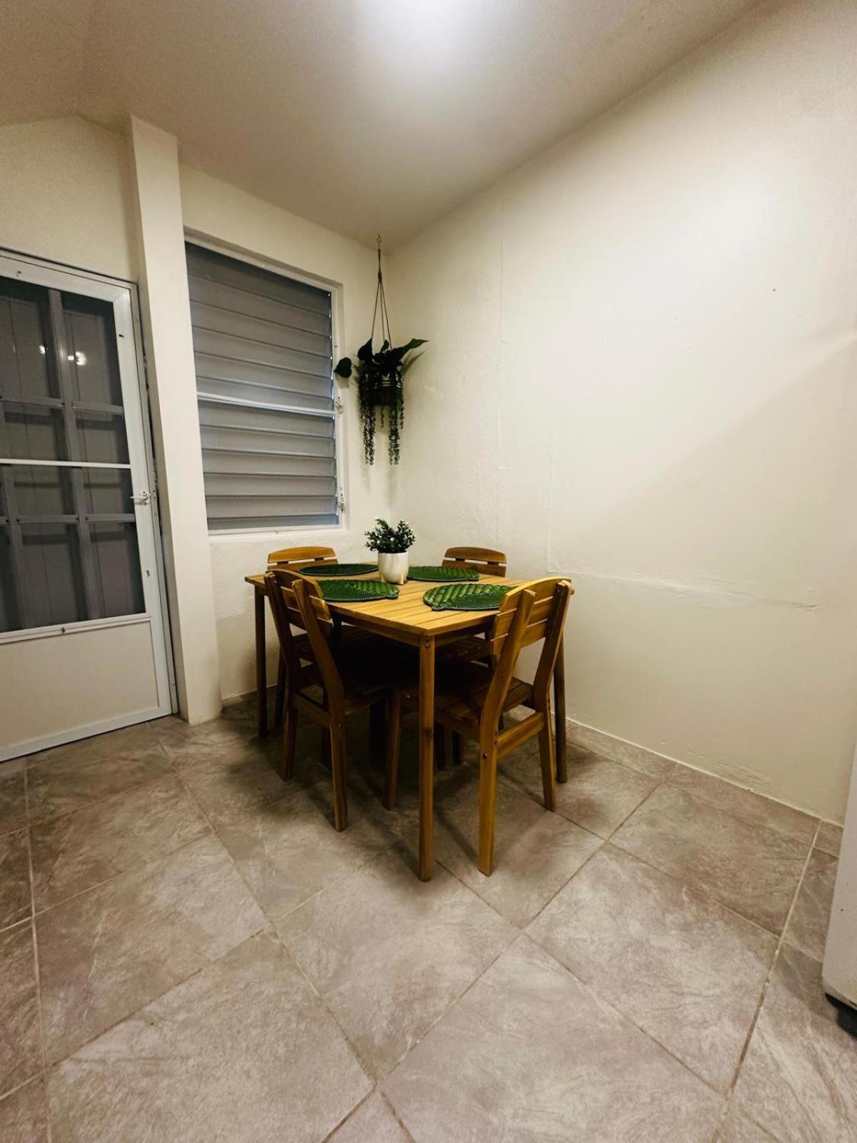 Vila Tropical Getaway Aguadilla Exteriér fotografie